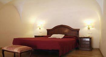 Hotel Comte Tallaferro Besalú Extérieur photo