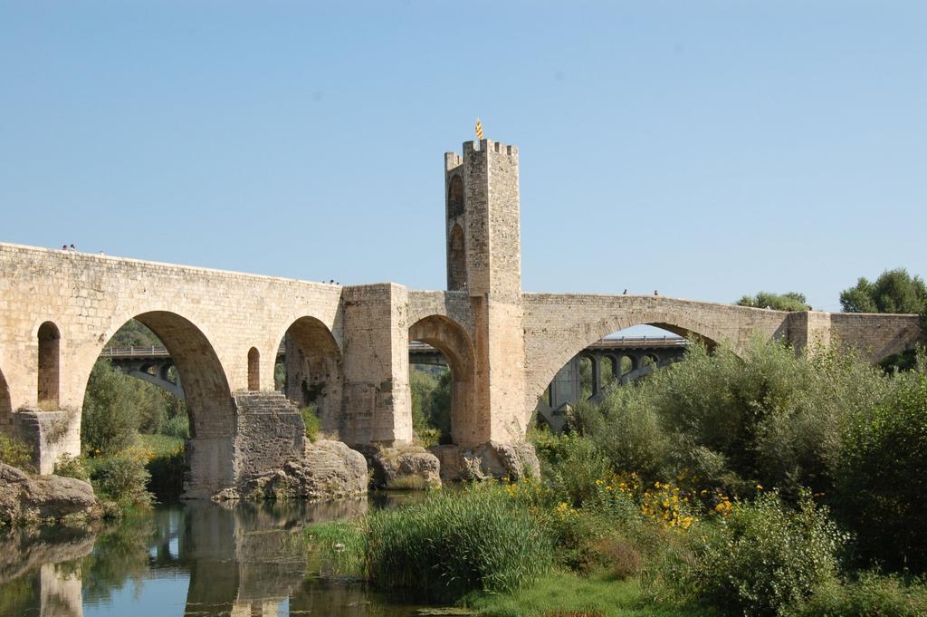 Hotel Comte Tallaferro Besalú Extérieur photo
